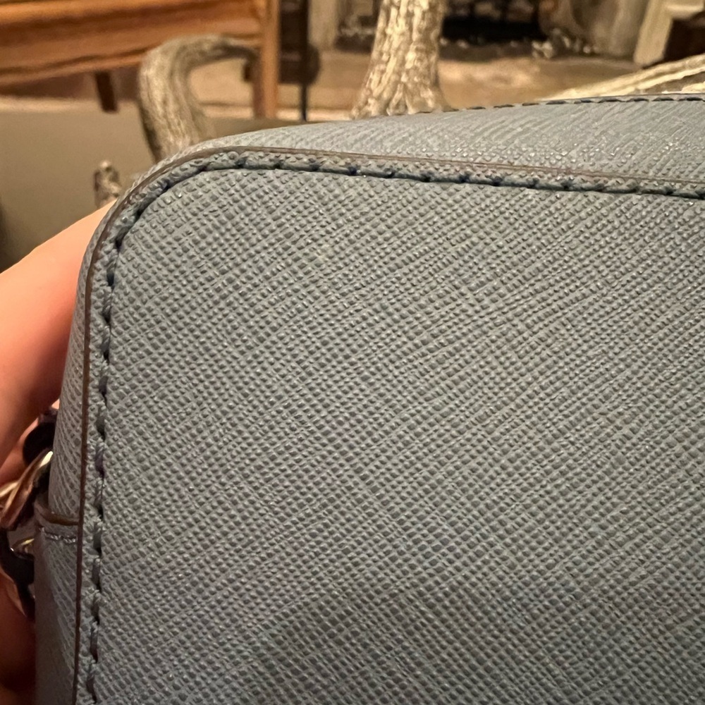 EUC Michael Kors Jet Set Blue Saffiano Leather Crossbody Purse - Picture 9 of 12